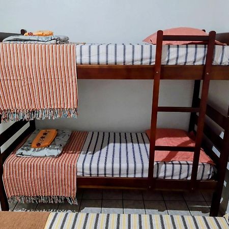 Suite Pe Na Areia- Espaco Independente Na Praia Do Curral Com Localizacao Privilegiada - Simplicidade E Comodidade Com O Por Do Sol Mais Lindo De Ilhabela - Melhor Custo Beneficio Para Ate 4 Pessoas , Na Av Jose Pacheco Do Nascimento Nº 7682 Buitenkant foto