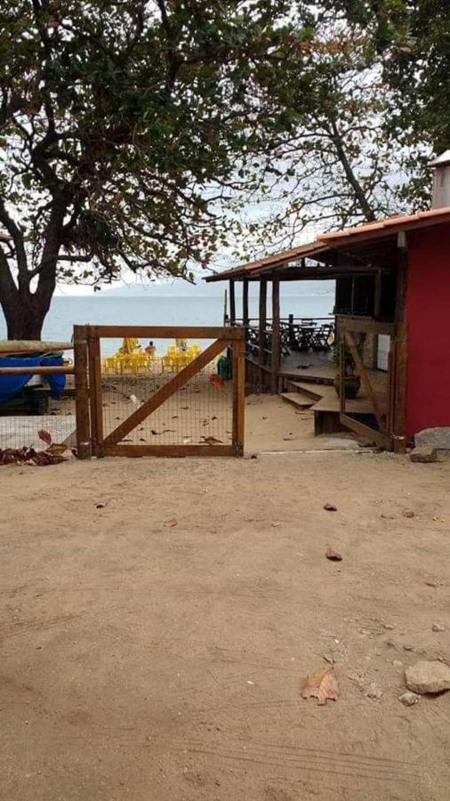 Suite Pe Na Areia- Espaco Independente Na Praia Do Curral Com Localizacao Privilegiada - Simplicidade E Comodidade Com O Por Do Sol Mais Lindo De Ilhabela - Melhor Custo Beneficio Para Ate 4 Pessoas , Na Av Jose Pacheco Do Nascimento Nº 7682 Buitenkant foto